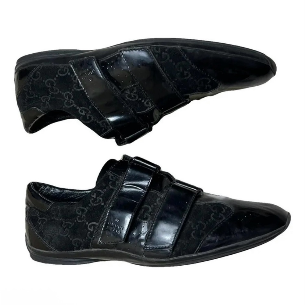 Gucci Black Loafers with Signature Pattern